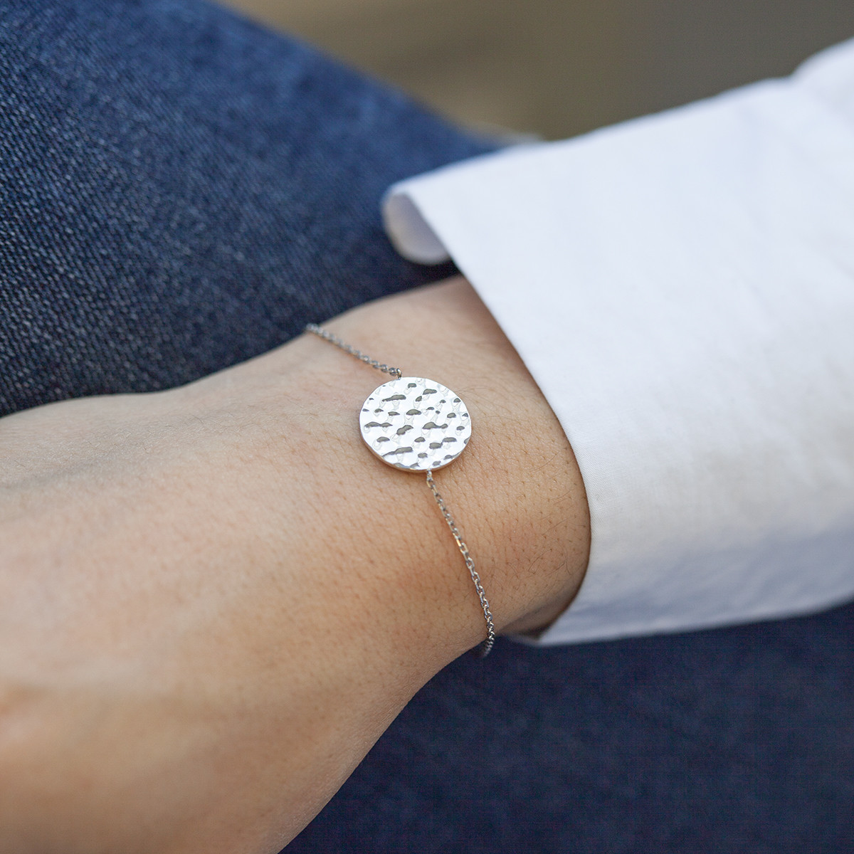 Bracelet argent 925 médaille martelée 18 cm