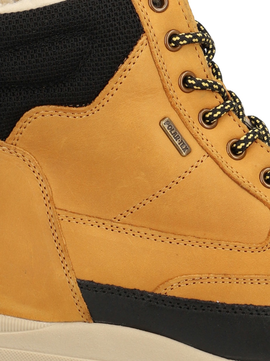 Nubukleder Boot