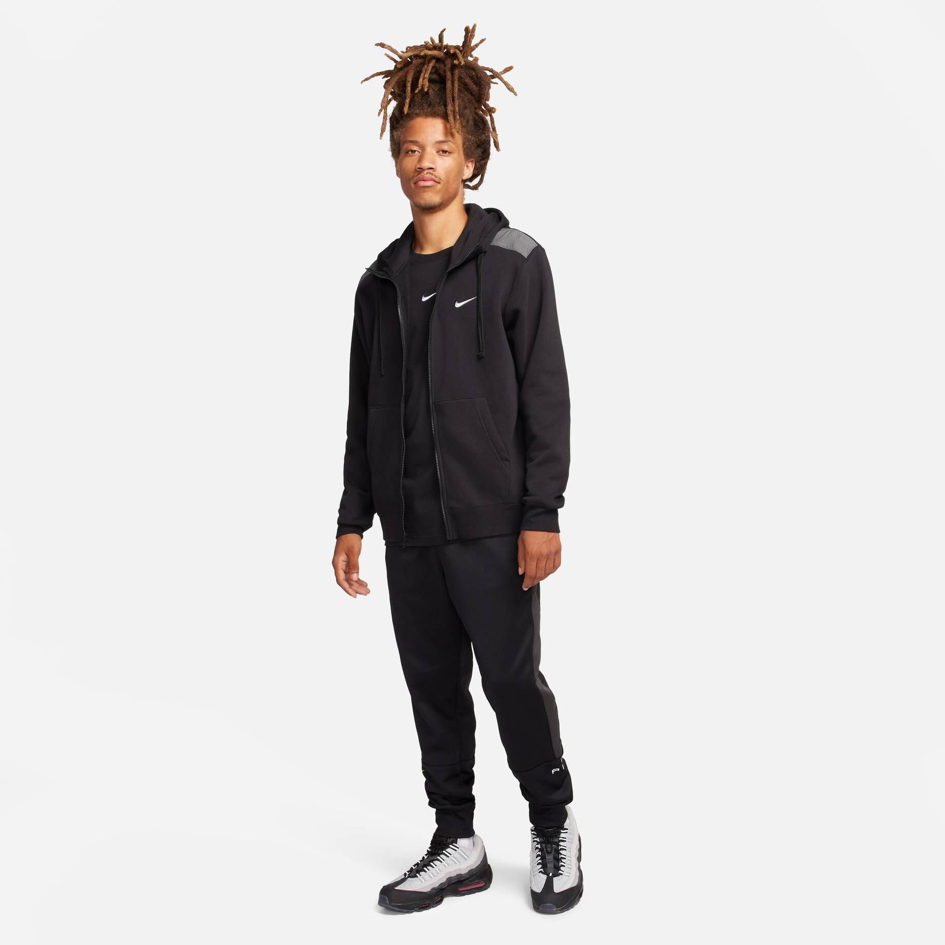 Nike Sportswear| Herren Sweatjacke mit Kapuze