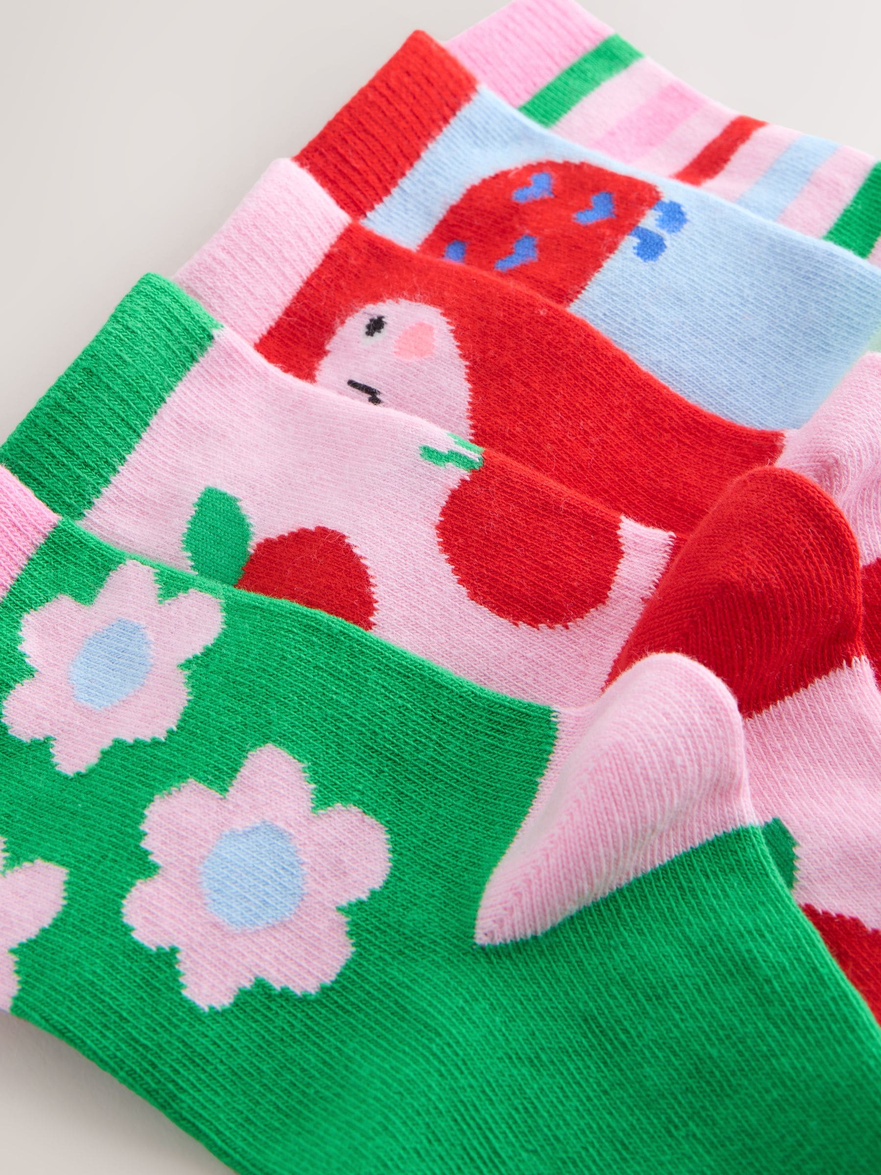 Pink Red and Green - Cotton Rich Charcter Ankle Socks 5 Pack