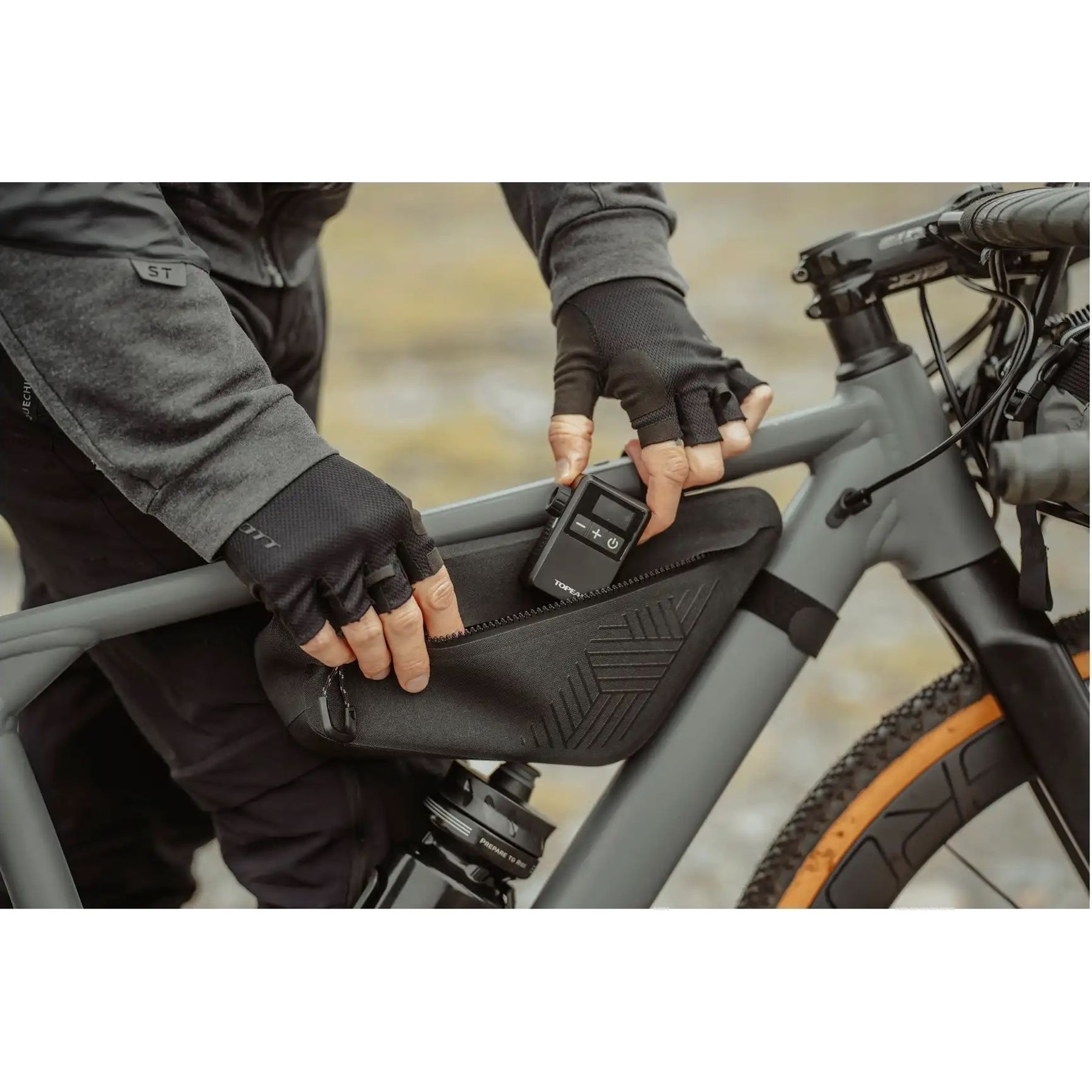 Topeak E-Booster Digital Elektrische Minipomp