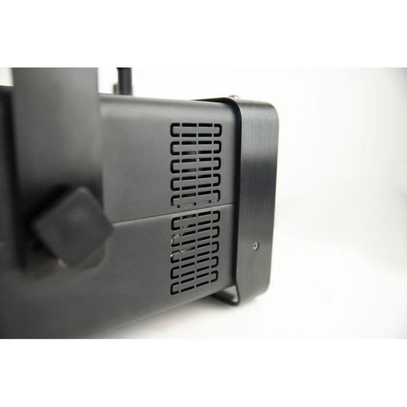 Showtec QubiQ S2500 rookmachine