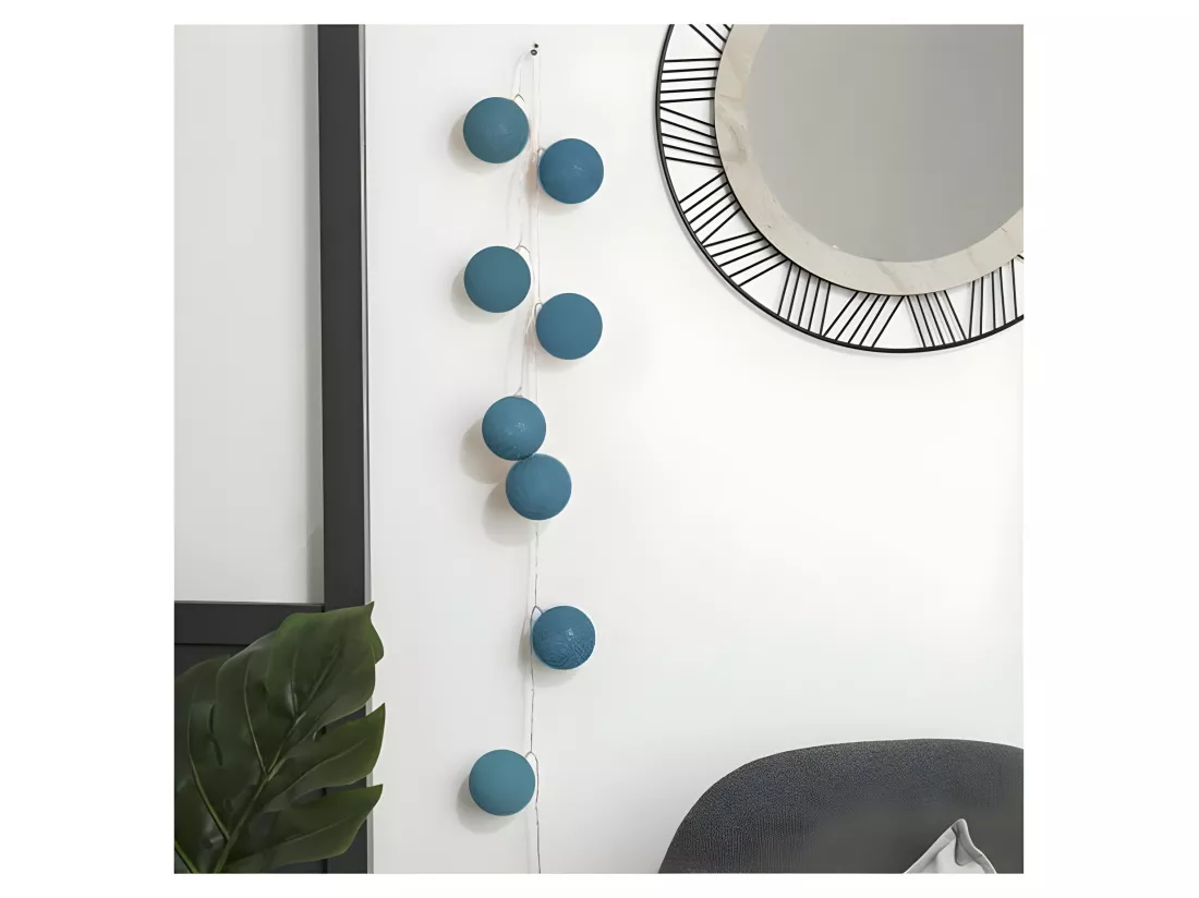 Guirlande LED Pile - 10 Boules - Bleu Canard - Ø 6 cm