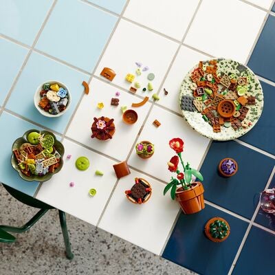LEGO Icons 10329 Miniatyrplanter