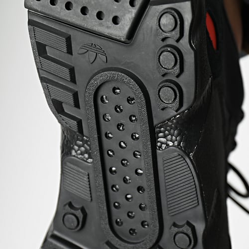 Baskets ZX 22 Boost GX7007 Core Black Carbon Solar Red