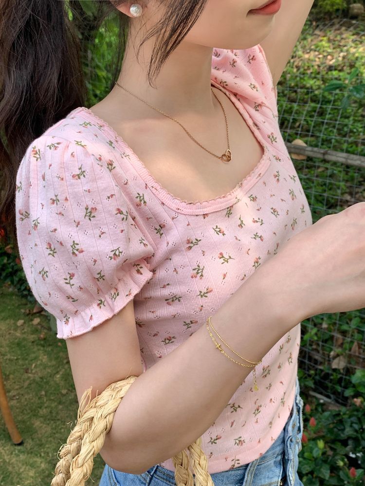 Monroll - Blouse met korte mouwen en bloemenprint
