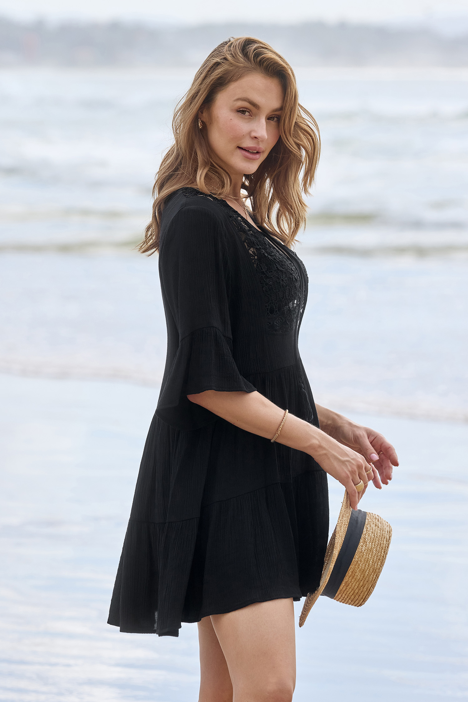 Robe mini cover up demi-manches et glands noire