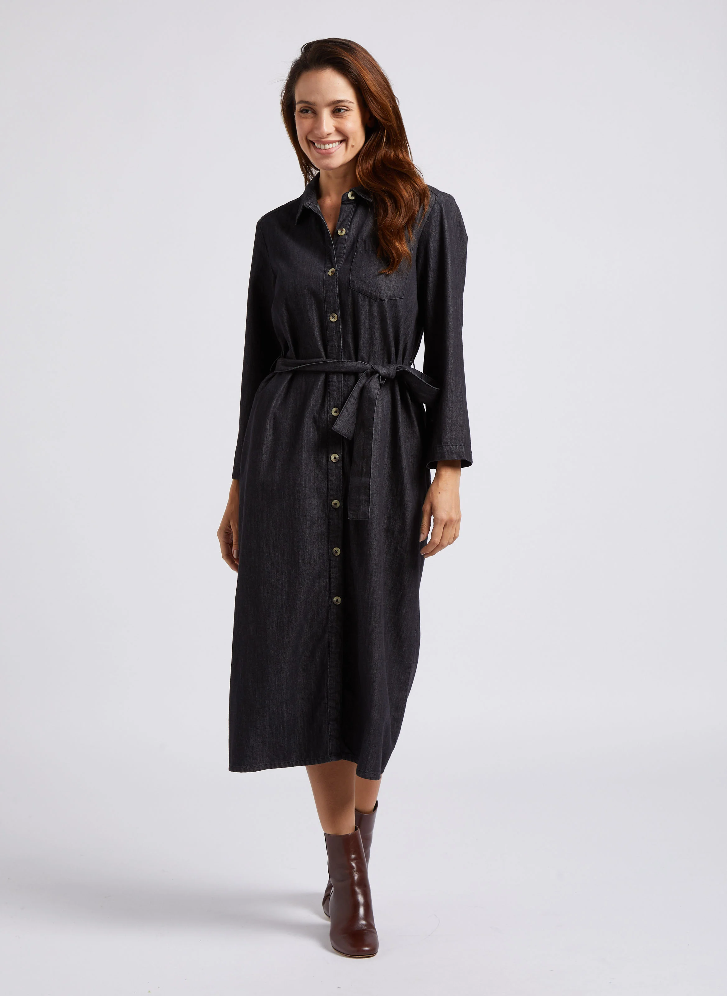 Robe chemise droite col classique en coton mélangé | Noir