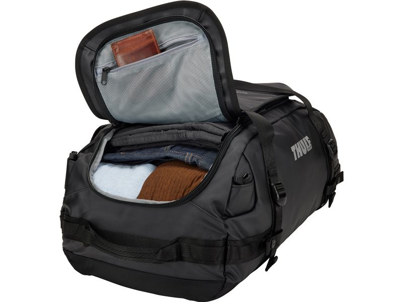 Thule Duffle Bag Chasm 40 l, Black Reisetasche und Rucksack in einem