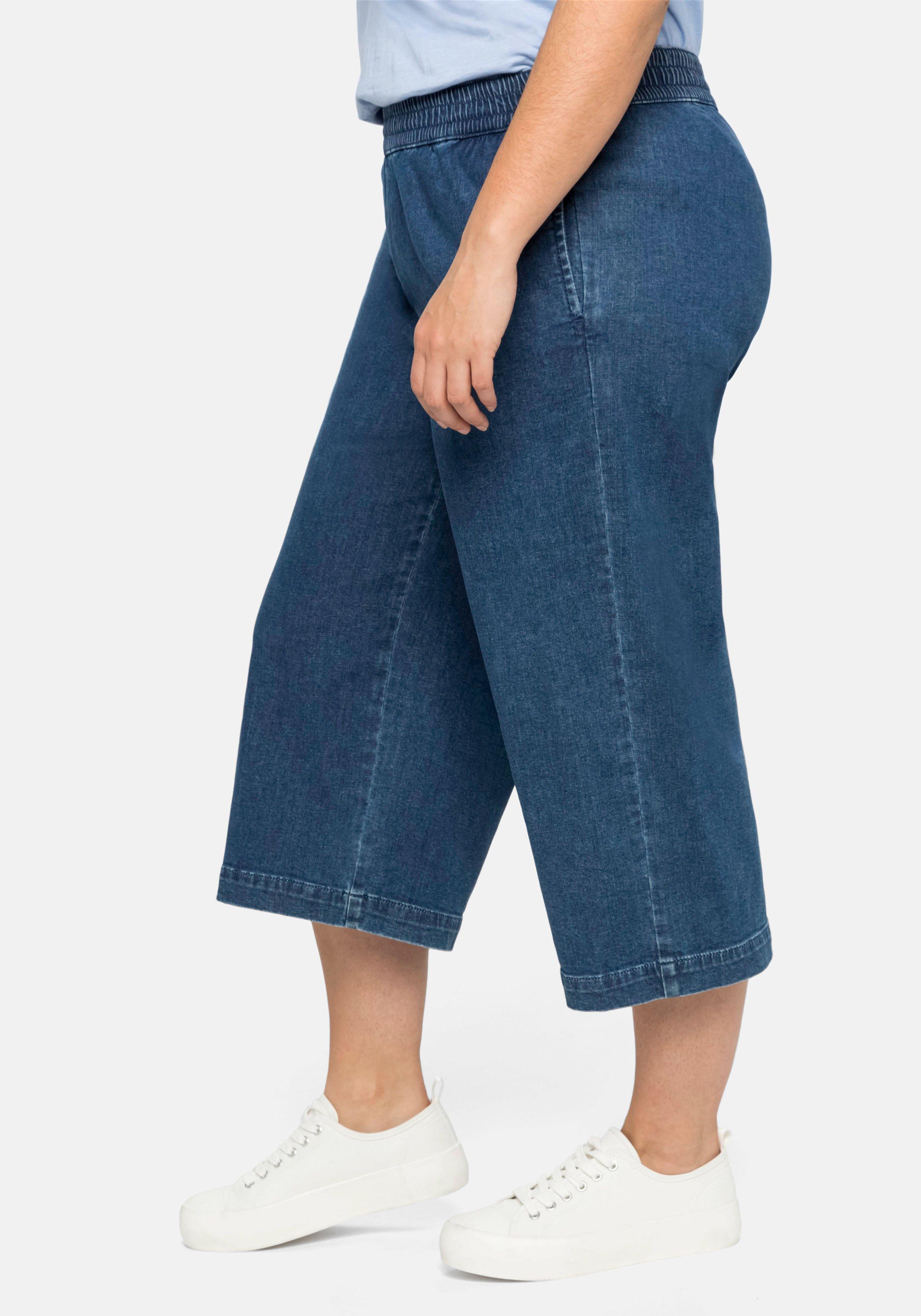Jeans in 3/4-Länge, in weiter Beinform mit Schlupfbund