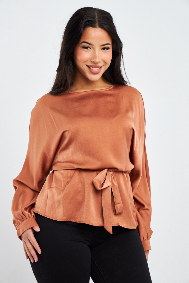 Blouse marron ceinturée