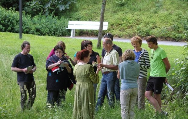 Kräuterwanderung bei Bayreuth als Erlebnisgeschenkidee
