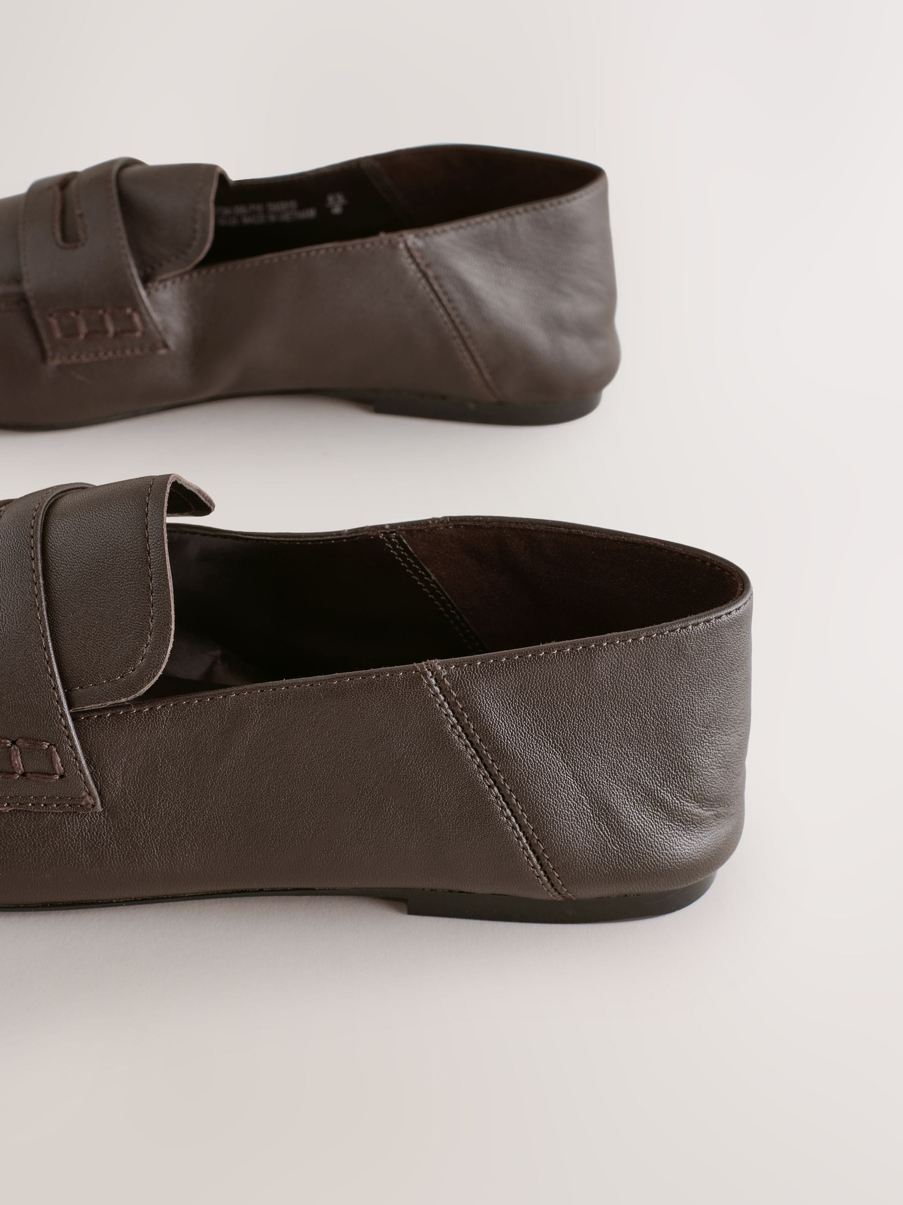 Chocoladebruin - Forever Comfort® - Leren instappers met vierkante neus en open achterkant