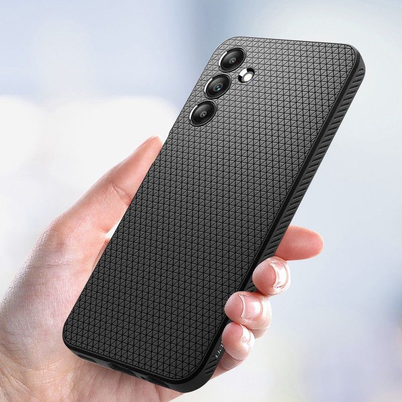 Spigen - Liquid Air - Backcover - Zwart - TPU