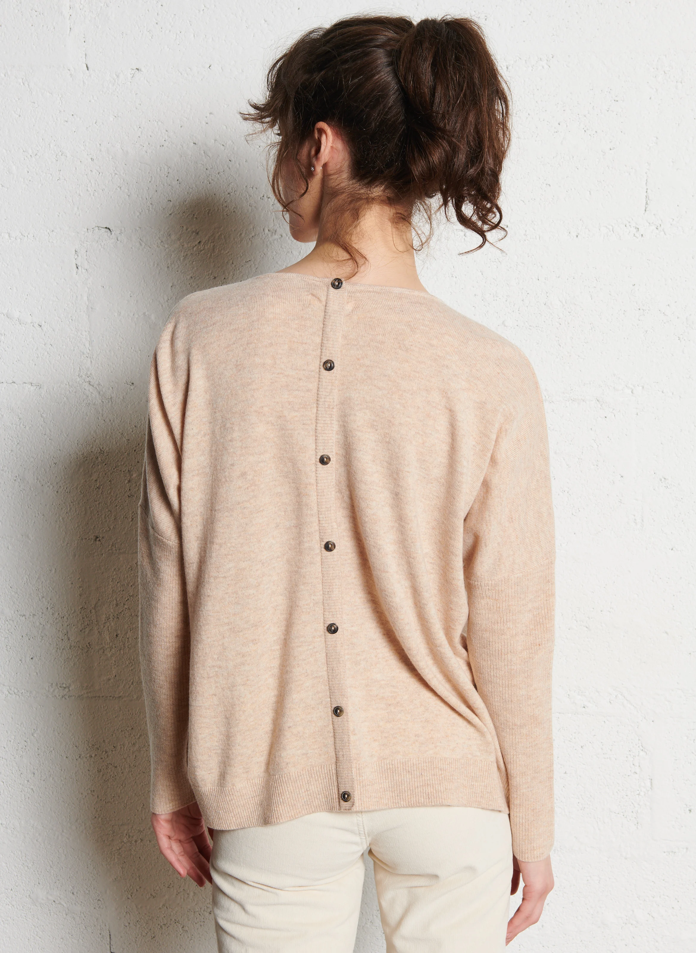 ARNITO - Pull col V en laine| Beige
