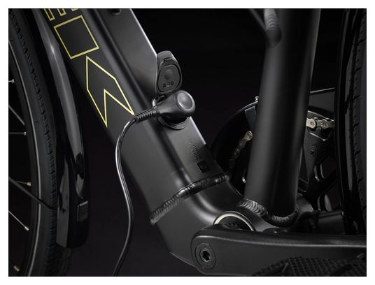 Vélo de Ville Électrique Trek FX  2 Shimano Altus 9V 250 Wh 700 mm Noir