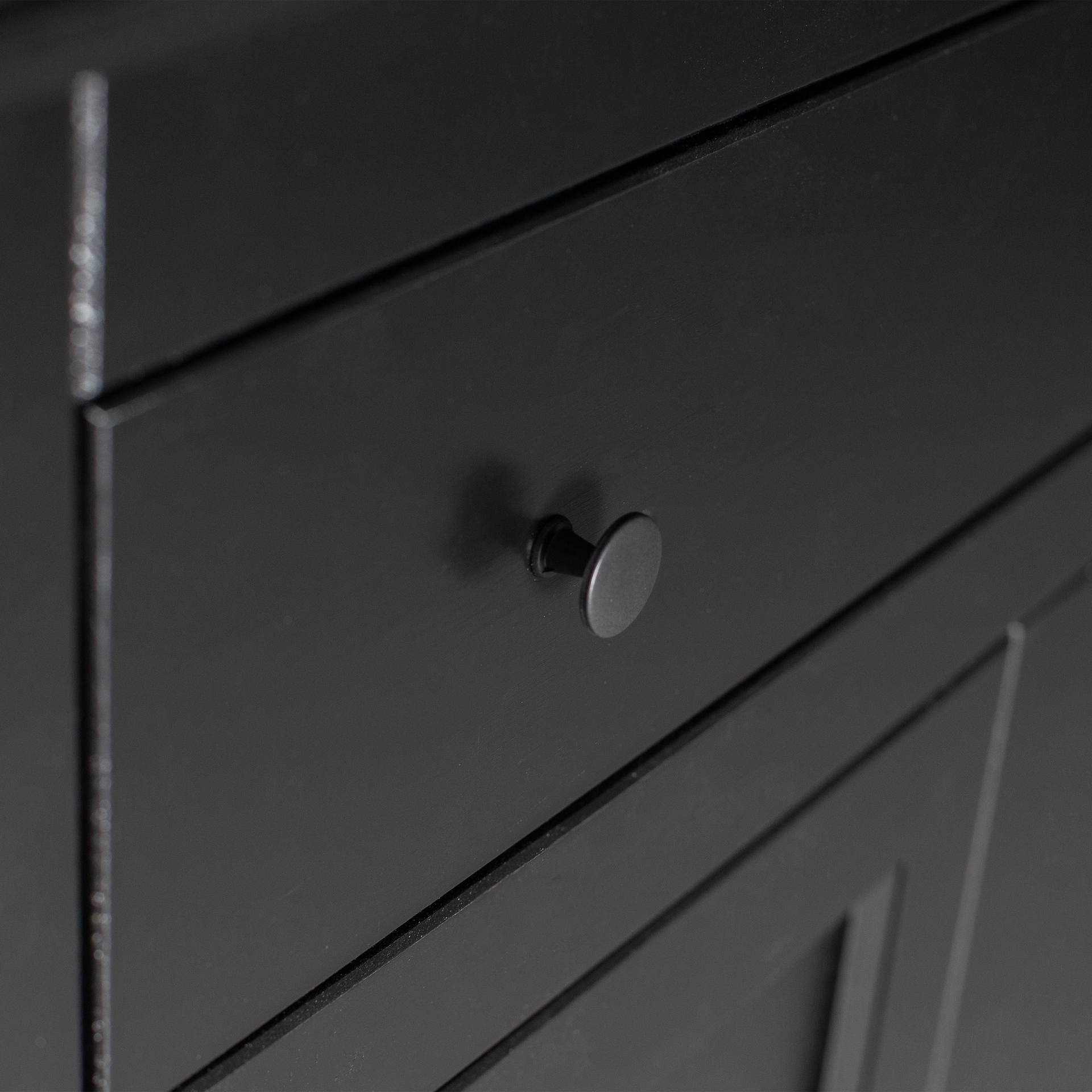 Highboard EVA 93 x 150 cm Kiefer teilmassiv schwarz