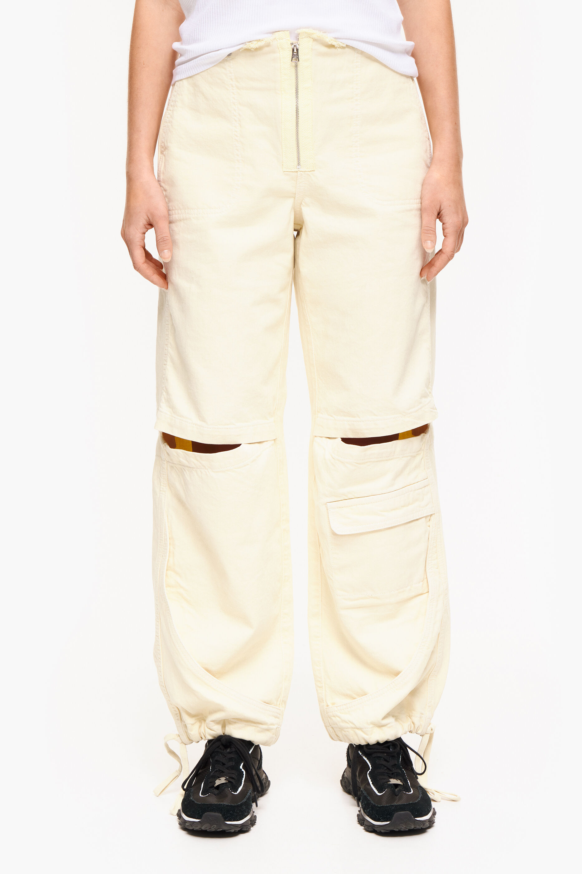 CARGO - Calça jeans de perna larga cor manteiga