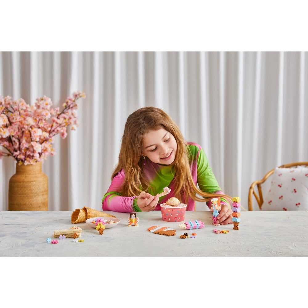 Køb Plus-Plus Learn To Build Ice Cream Shop