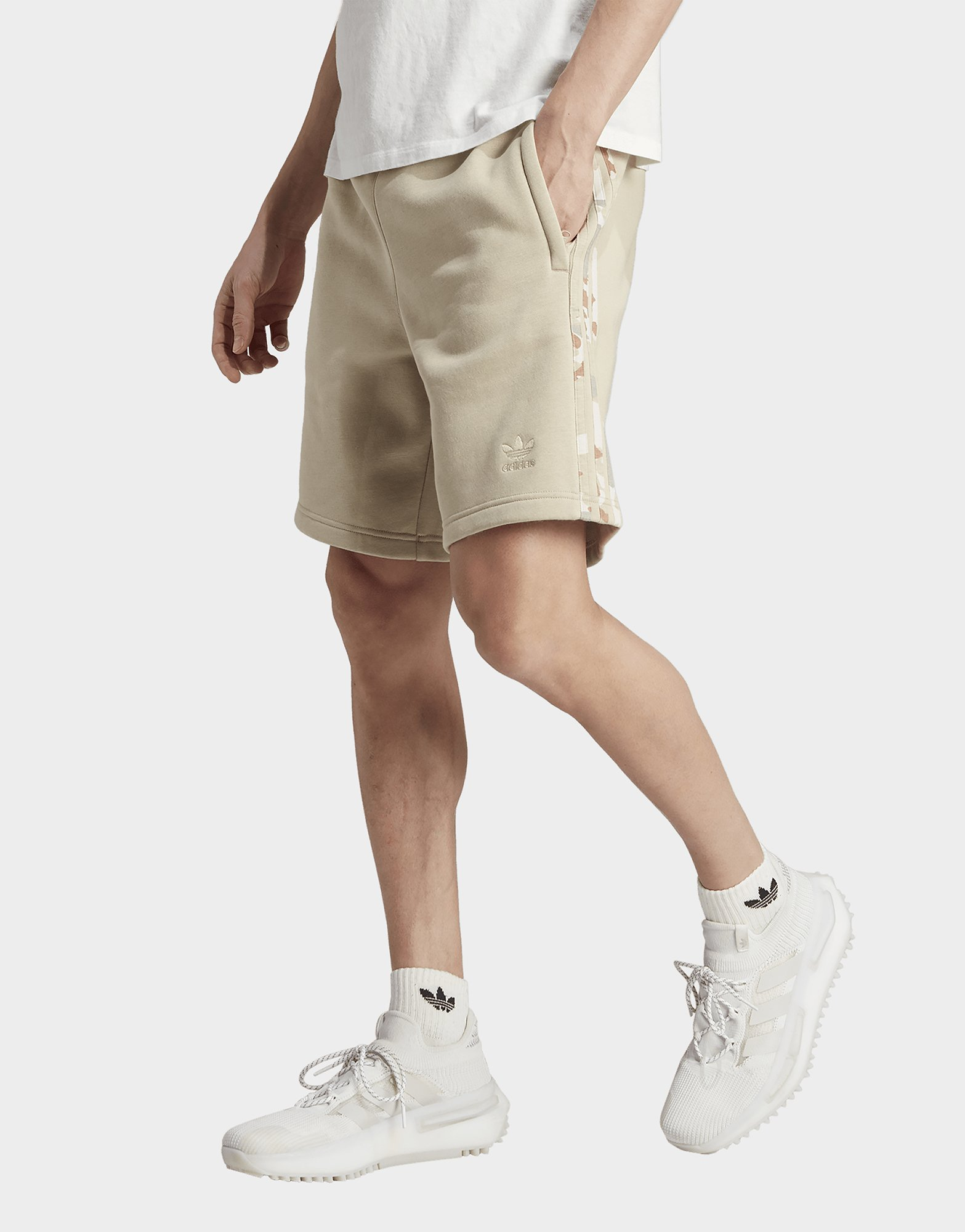 adidas Short graphique bandes et motif camouflage