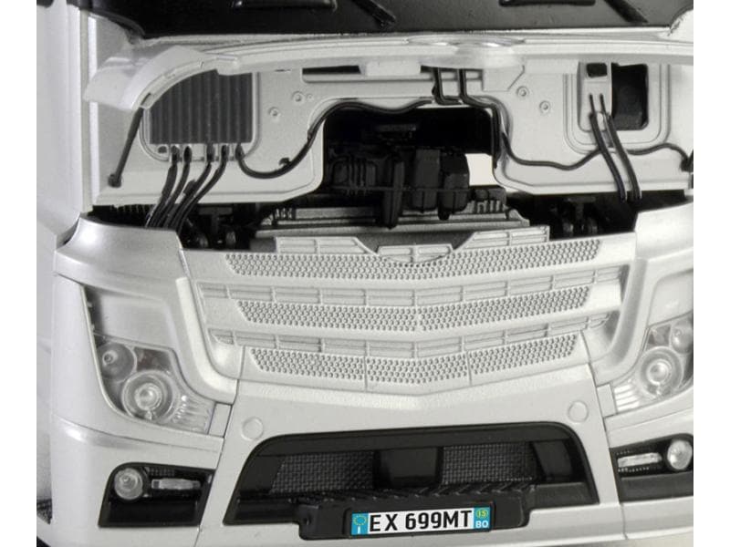 Italeri Bausatz Mercedes Benz Actros Giga Space 1:24 Kunststoff Modellbausatz