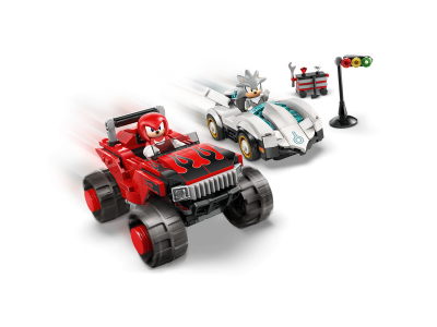 LEGO Silvers auto vs. Knuckles' monstertruck (77118)
