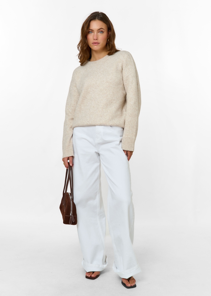 Essential trui beige