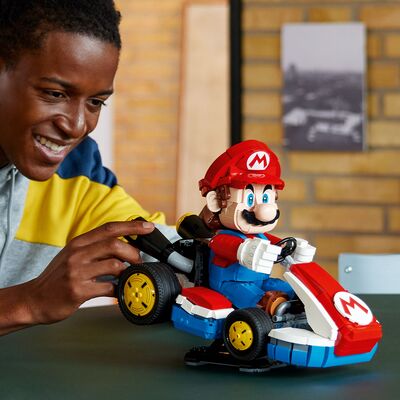 LEGO Super Mario 72037 Mario Kart: Mario og Standard Kart