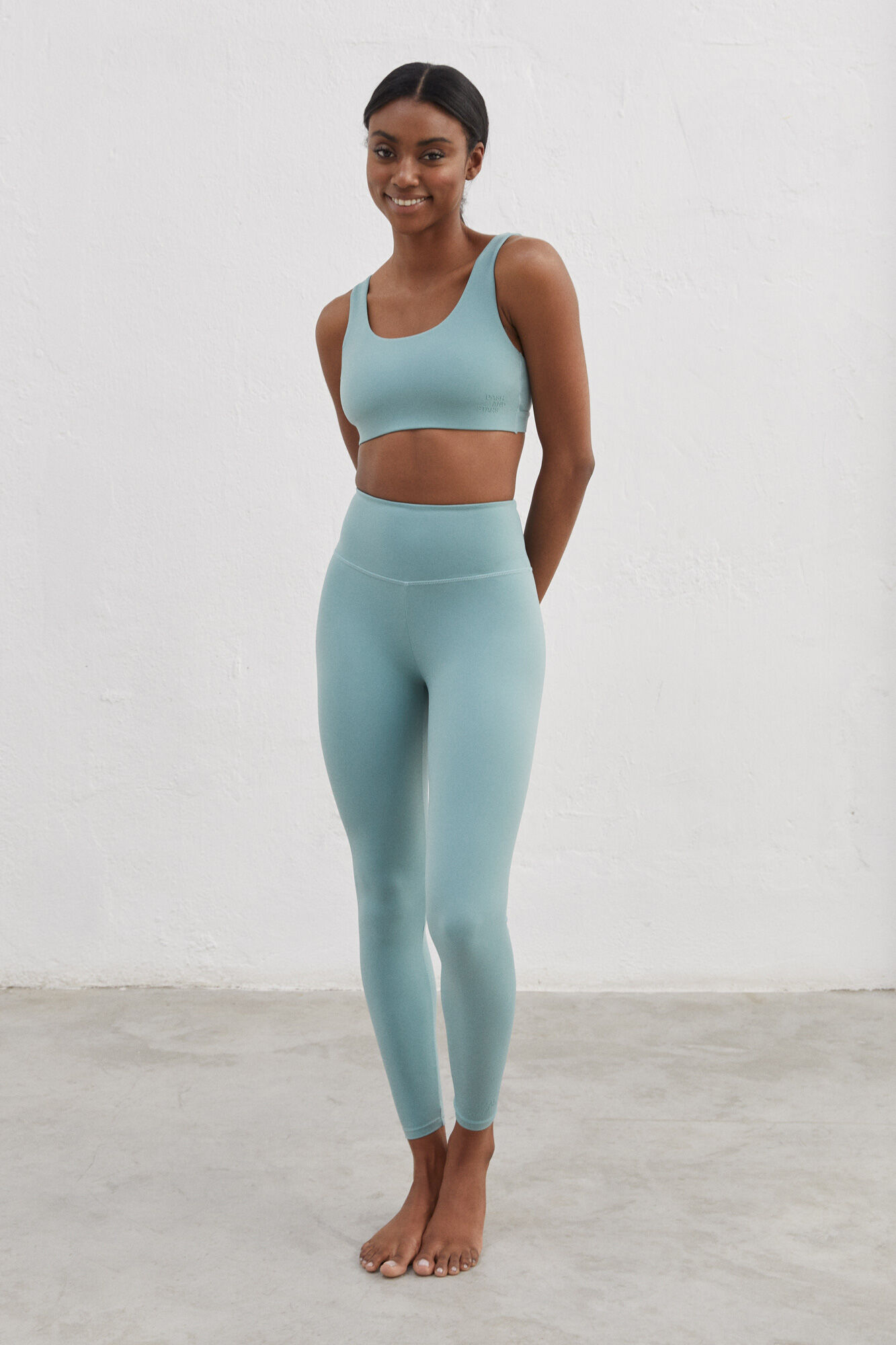 Legging longa verde com toque de colágeno - verde