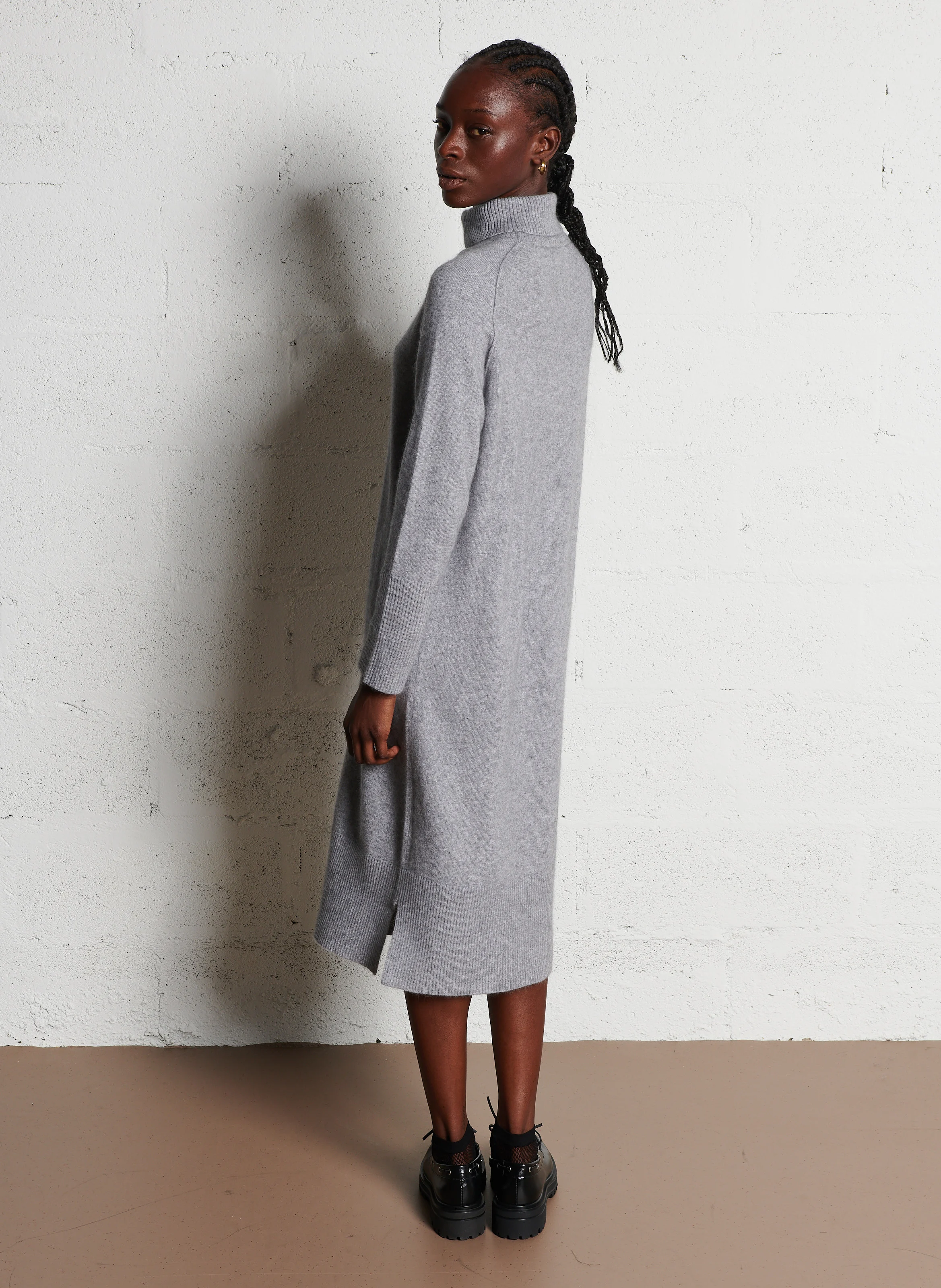 LOU - Robe pull midi col roulé en laine mélangée| Gris