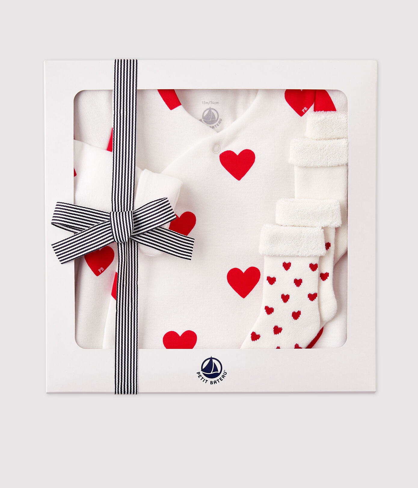 Coffret cadeau naissance cœur