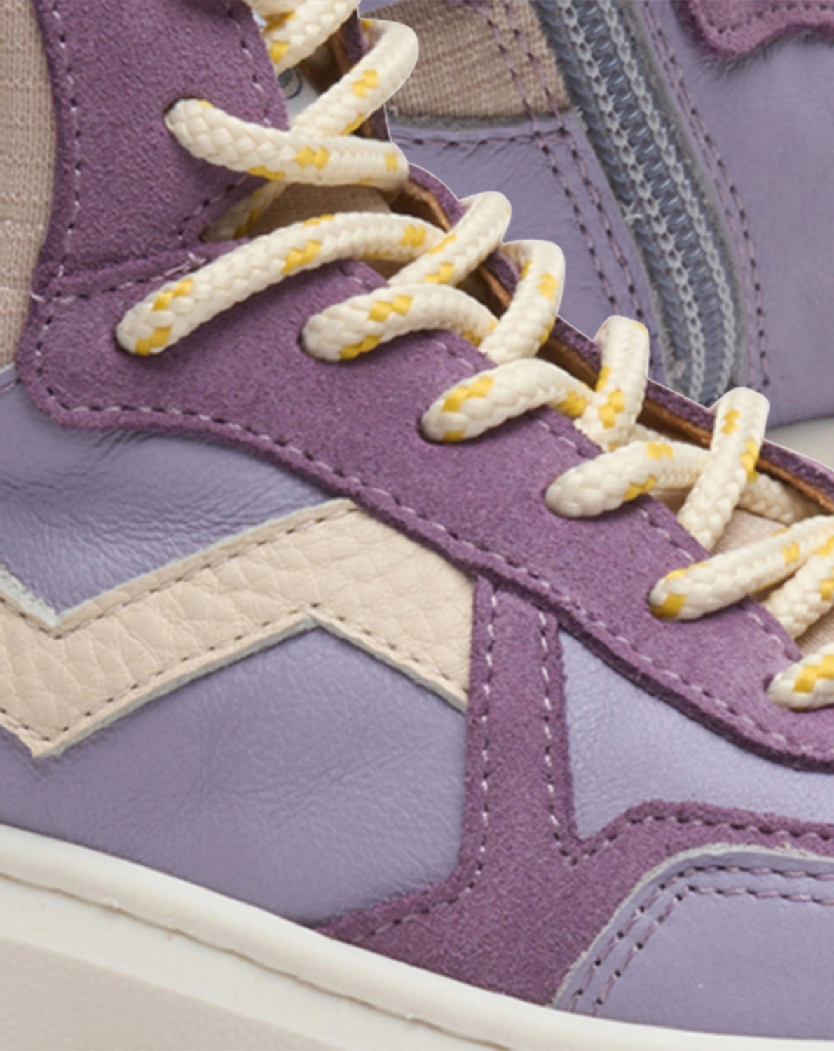 Schnür-Sneaker MIO hoch in lavender