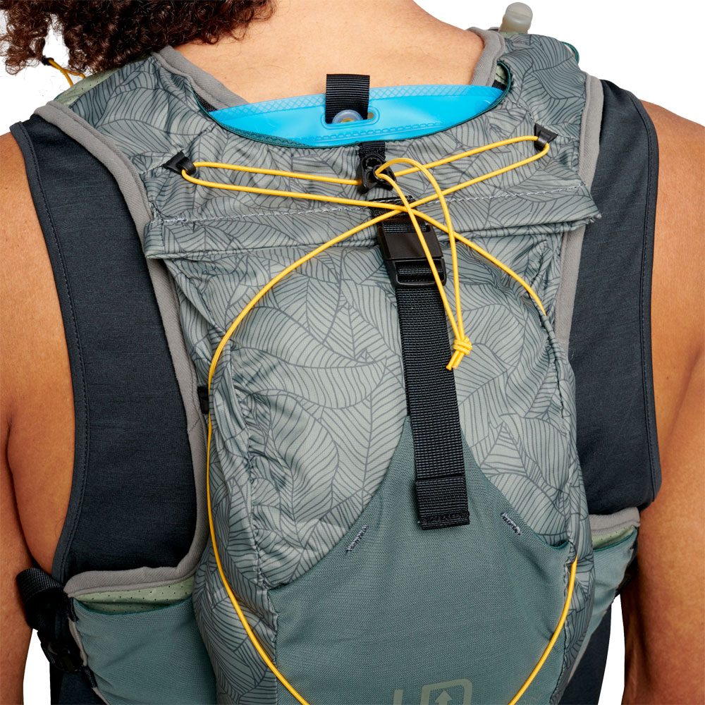 Ultimate Direction Highland Vest 12L Trinkweste verdant