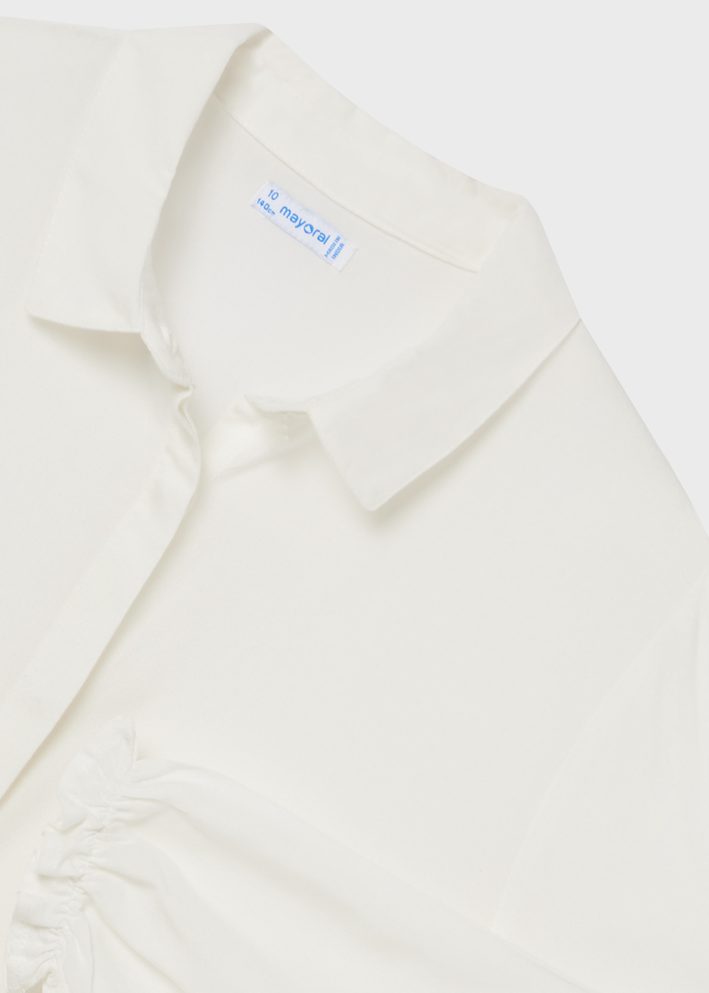 Blusa infantil com mangas franzidas