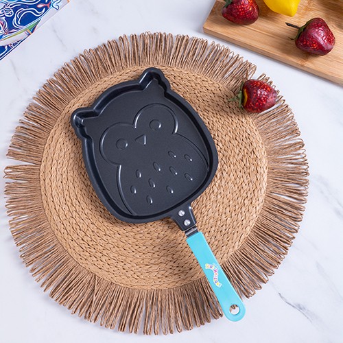 Squishmallows - Winston Pancake Pan