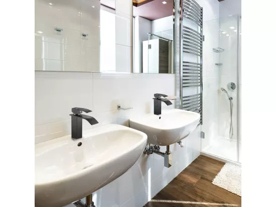 Mitigeur Robinet de Lavabo Cascade Noir Moderne Mitigeur Robinet Salle Bain pour Vasque à Poser Robinetterie Convient pour un Lavabo Encastré