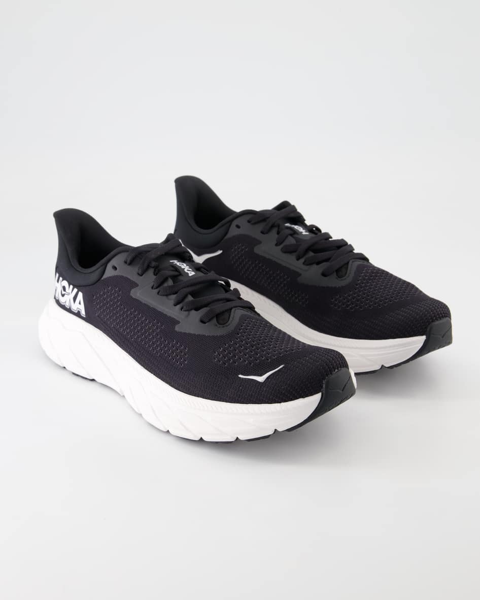 Hoka Arahi 7 Sportschuhe in Schwarz