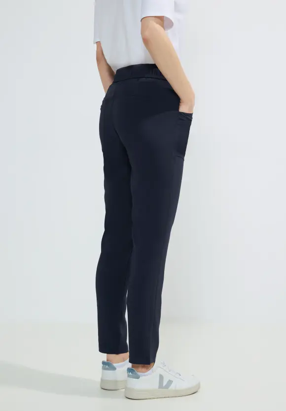 Casual Fit Hose - universal blue