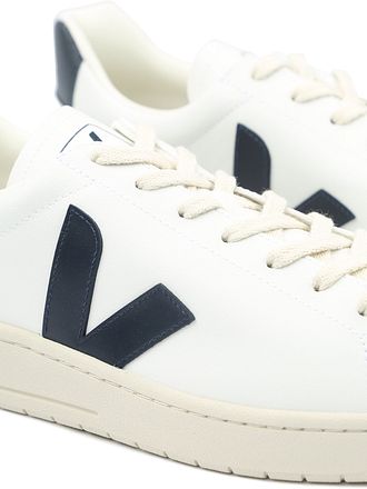 Veja Sneakers Urca Navy UC0703174-White with Nautico kopen
