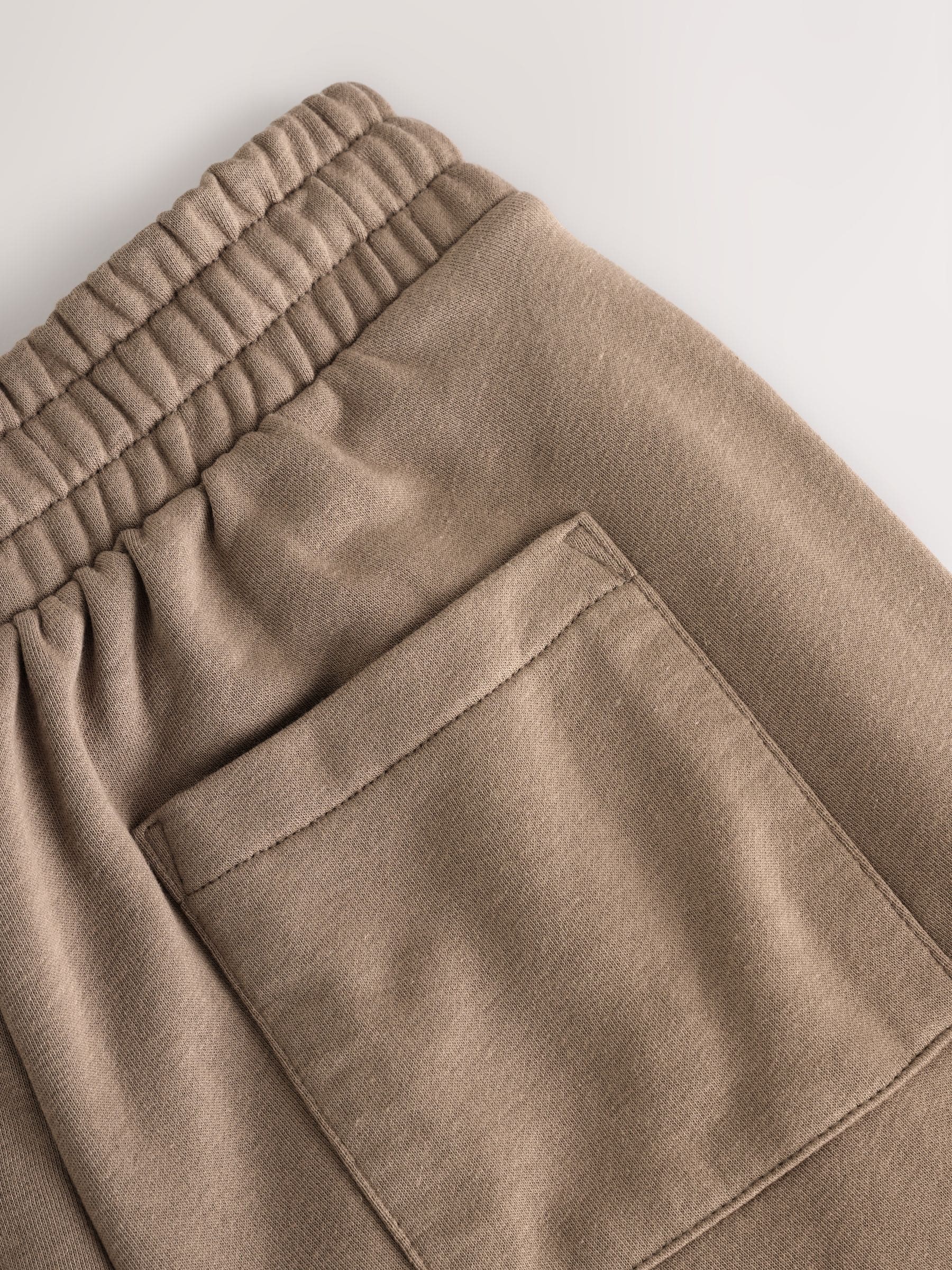Nertsgrijs/bruin - self. joggingbroek met wijde pijpen