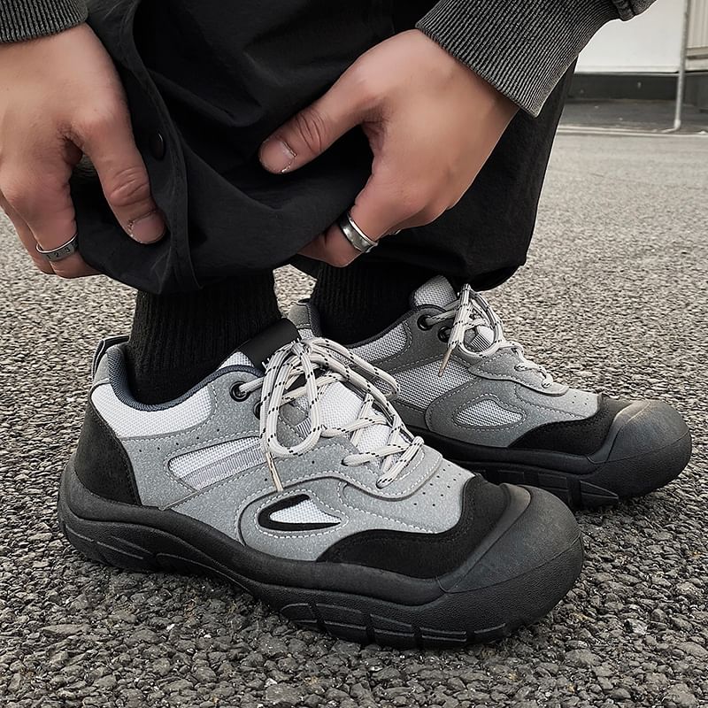 HANO - Veterschoenen met contrasterende afwerking