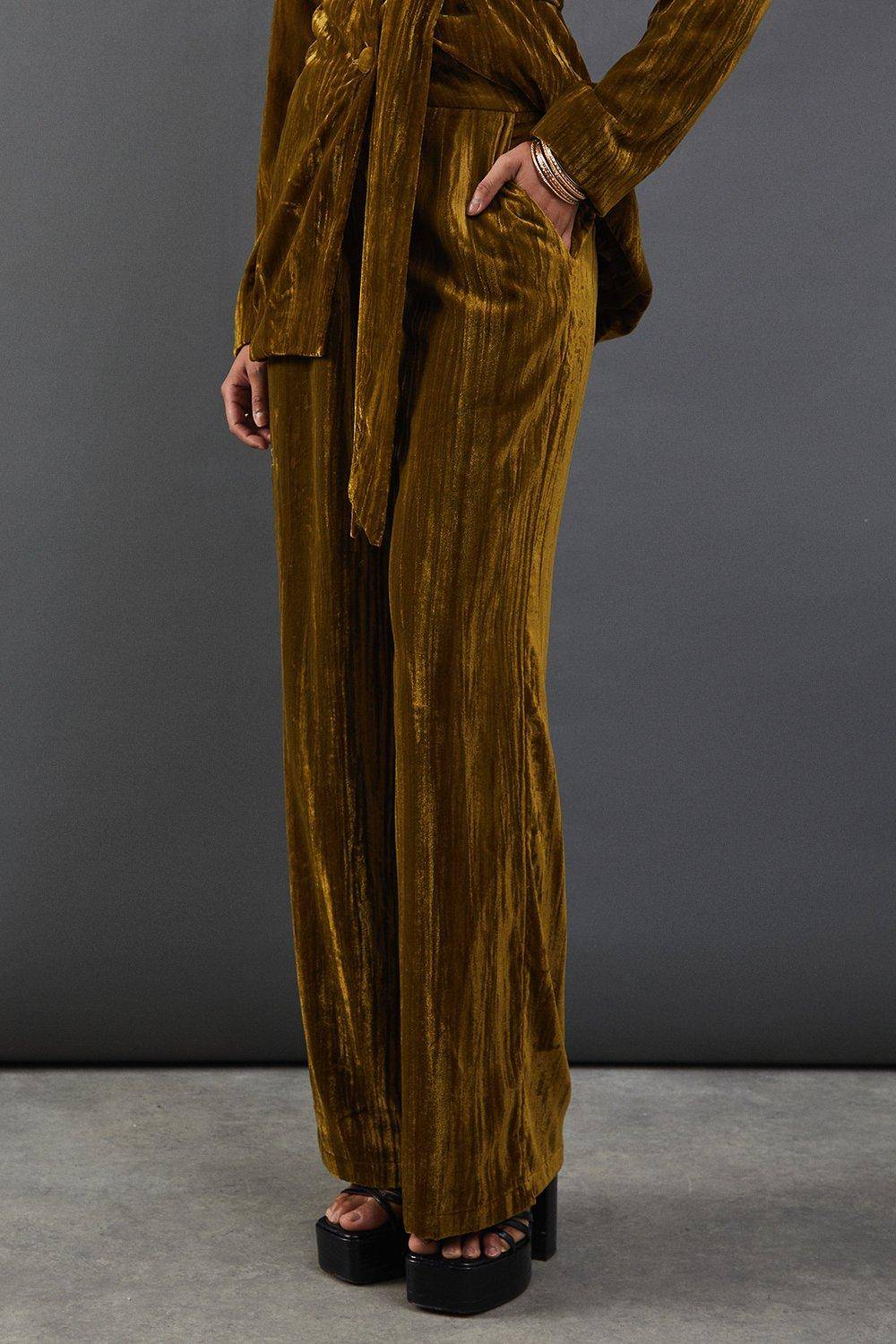 Warehouse Pantalon Tailleur Taille Haute en Velours Froissé