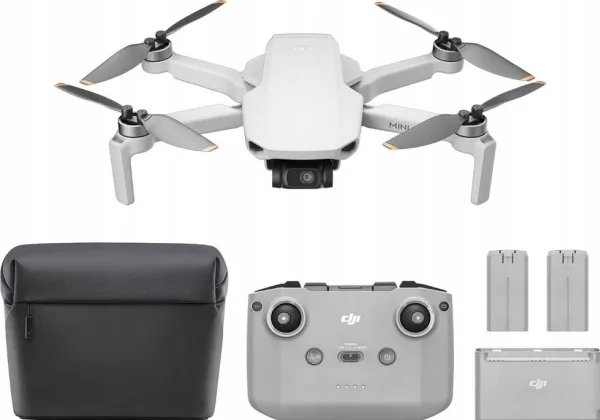 DJI Mini 4K Fly More Combo - Drone