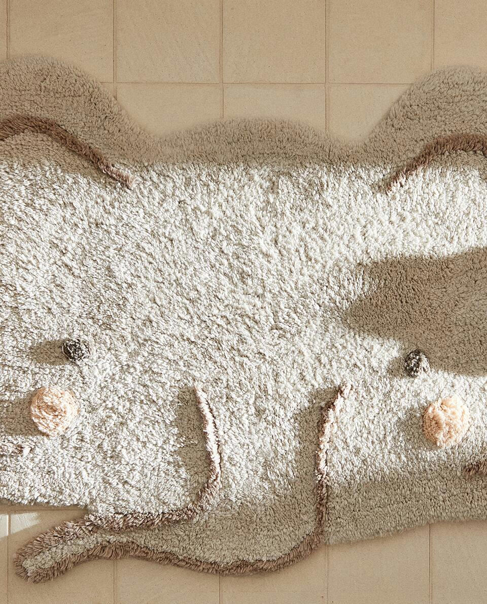 TAPETE DE BANHO INFANTIL COM ESTAMPA DE ELEFANTE