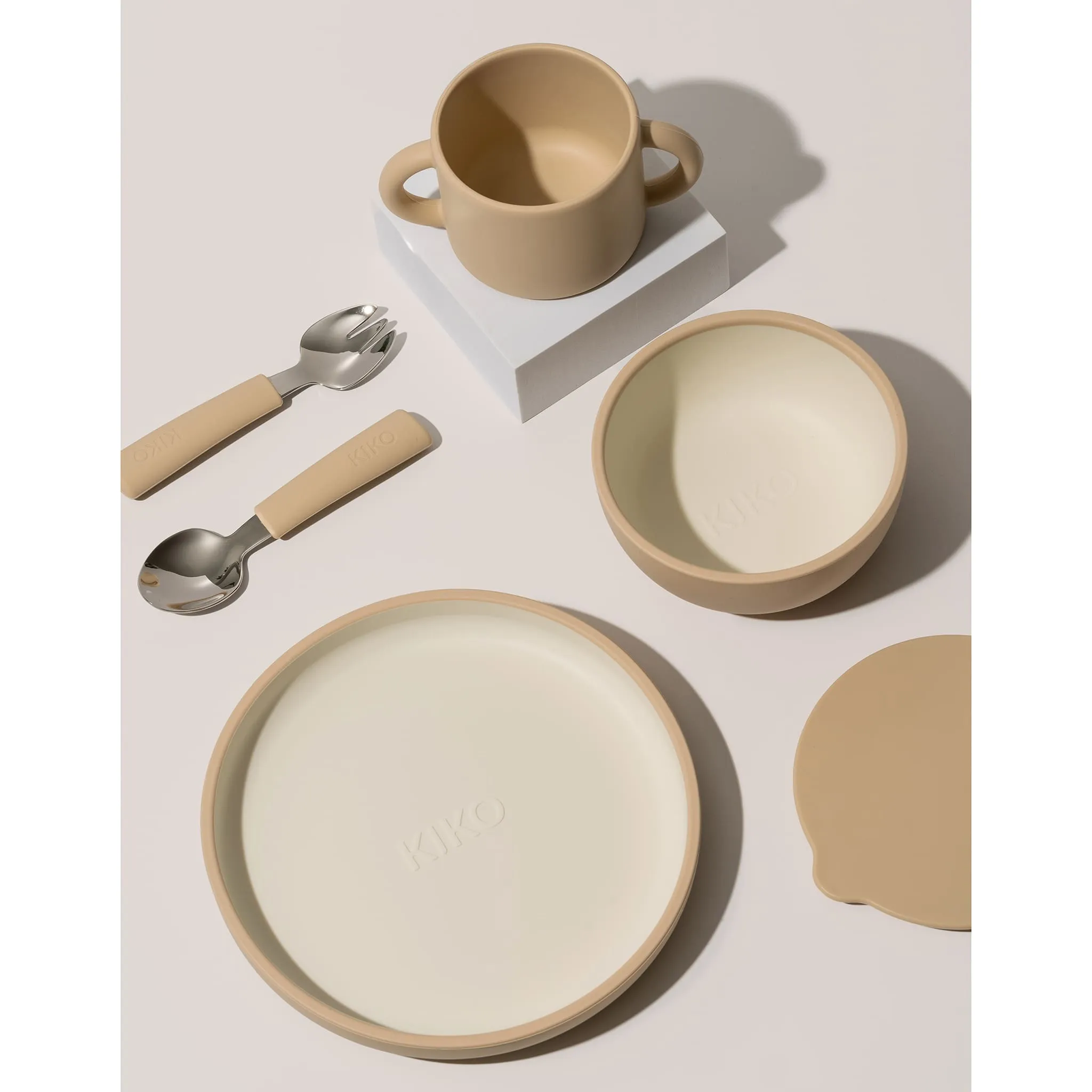 Kiko The Label Bol à Ventouse en Silicone avec Couvercle - Sable