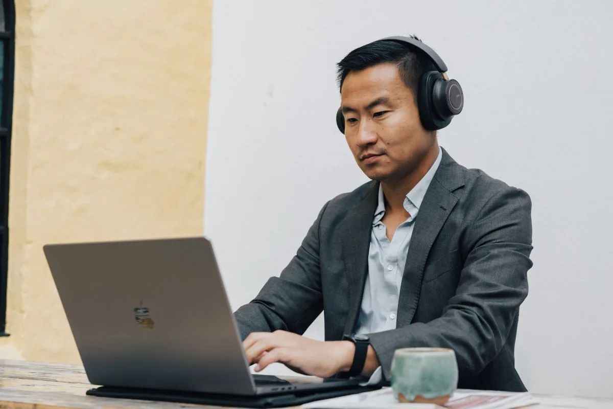 Dali IO-12 Chocolat foncé Casques Bluetooth