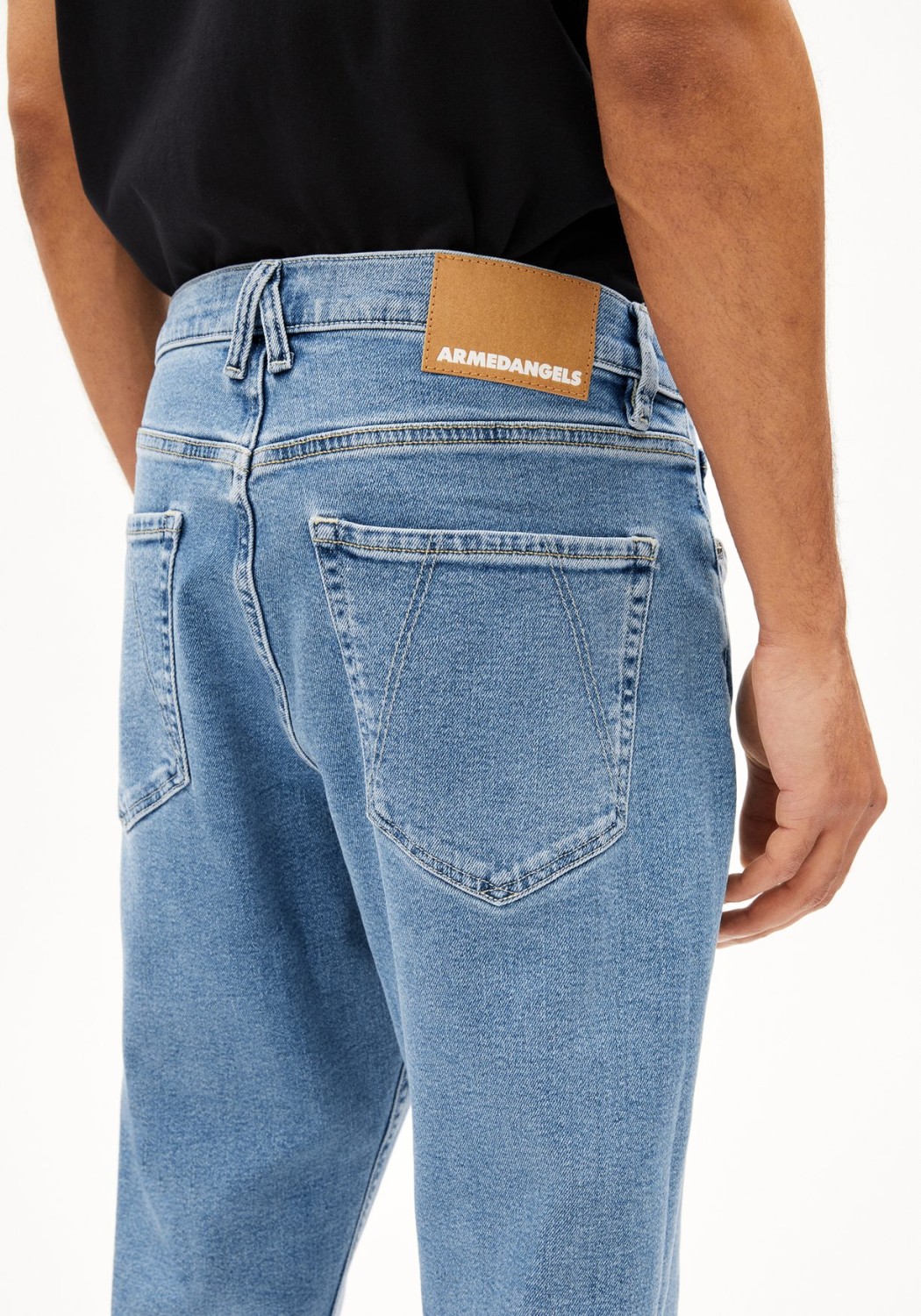 Armedangels Herren-Jeans Aarjo Tarpa Washed Light Indigo