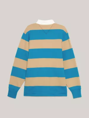 Polo de rugby com listras e modelagem quadrada.