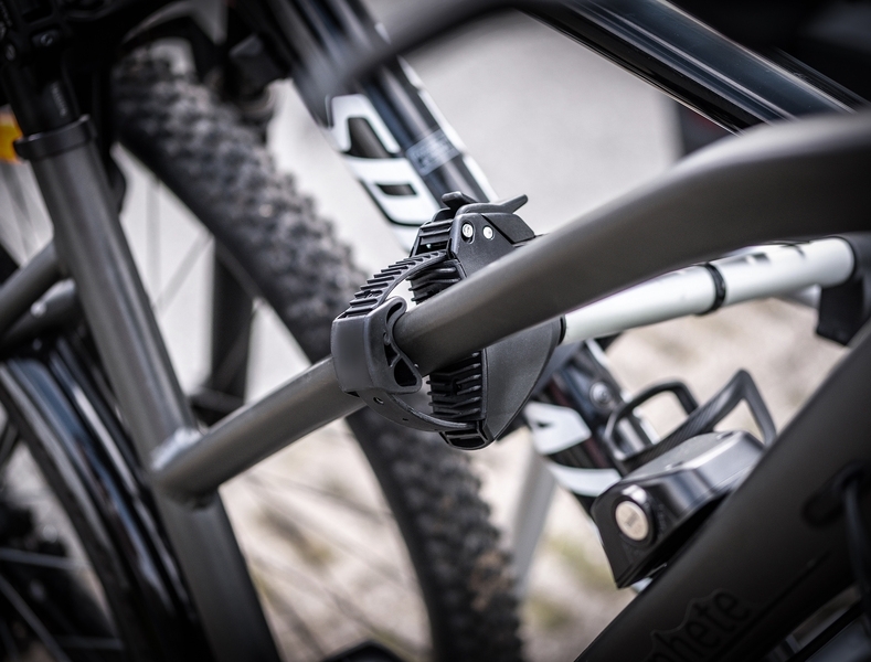 EUFAB SD 260 Flügeltür-Kupplungsträger Fahrradträger für 2 Fahrräder