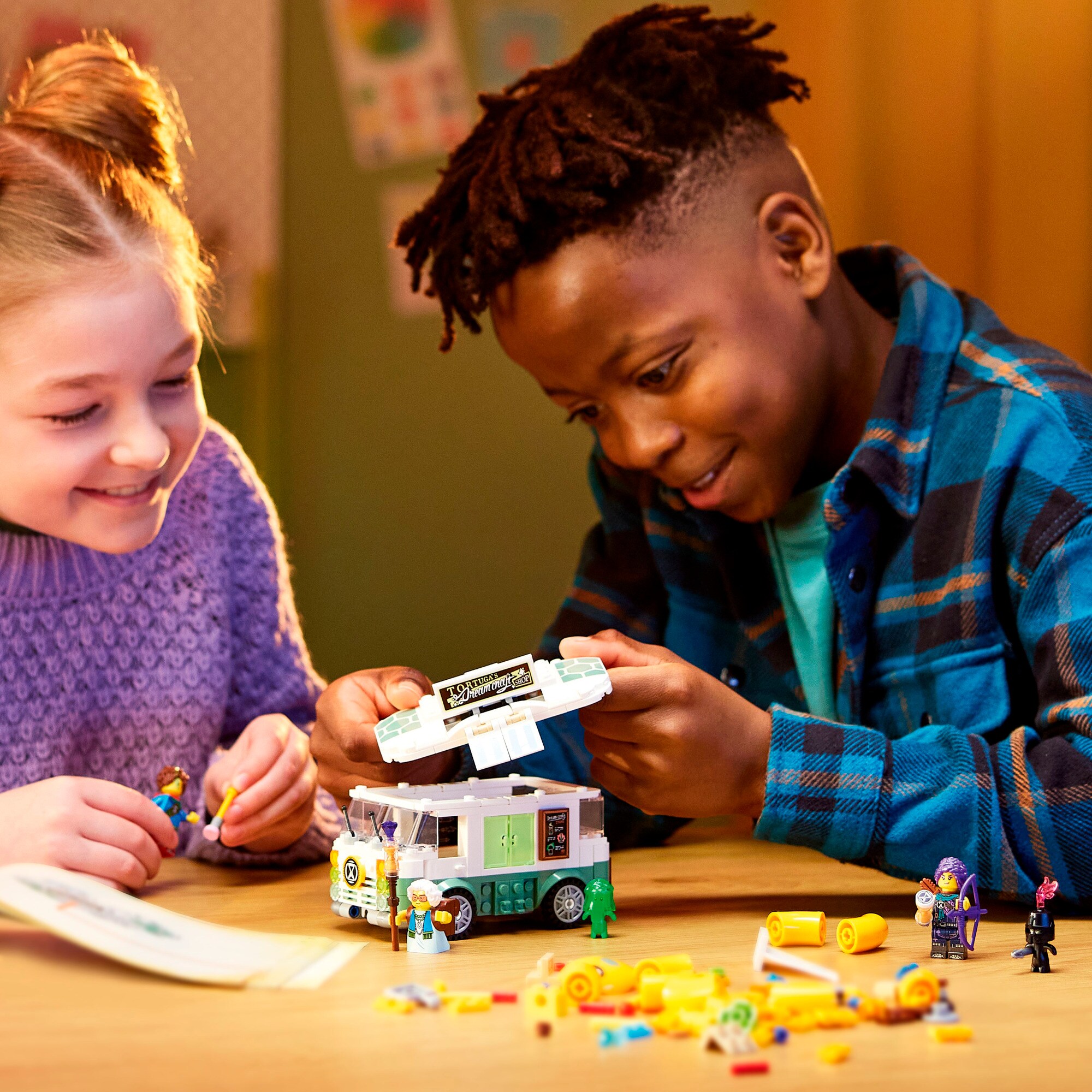 LEGO Konstruktionsspielzeug DREAMZzz Mrs. Castillos Schildkrötenbus